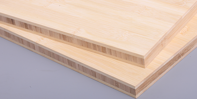 Horizontal Natural 20mm Bamboo Plywood
